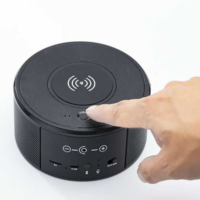 SPY300 - Kamera tal-iSpeaker WIFI, Ċarġer tal-Wireless + Speaker Bluetooth 04