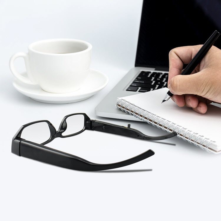 Fashion Spy Camera Eyeglasses (SPY10) - Use Case